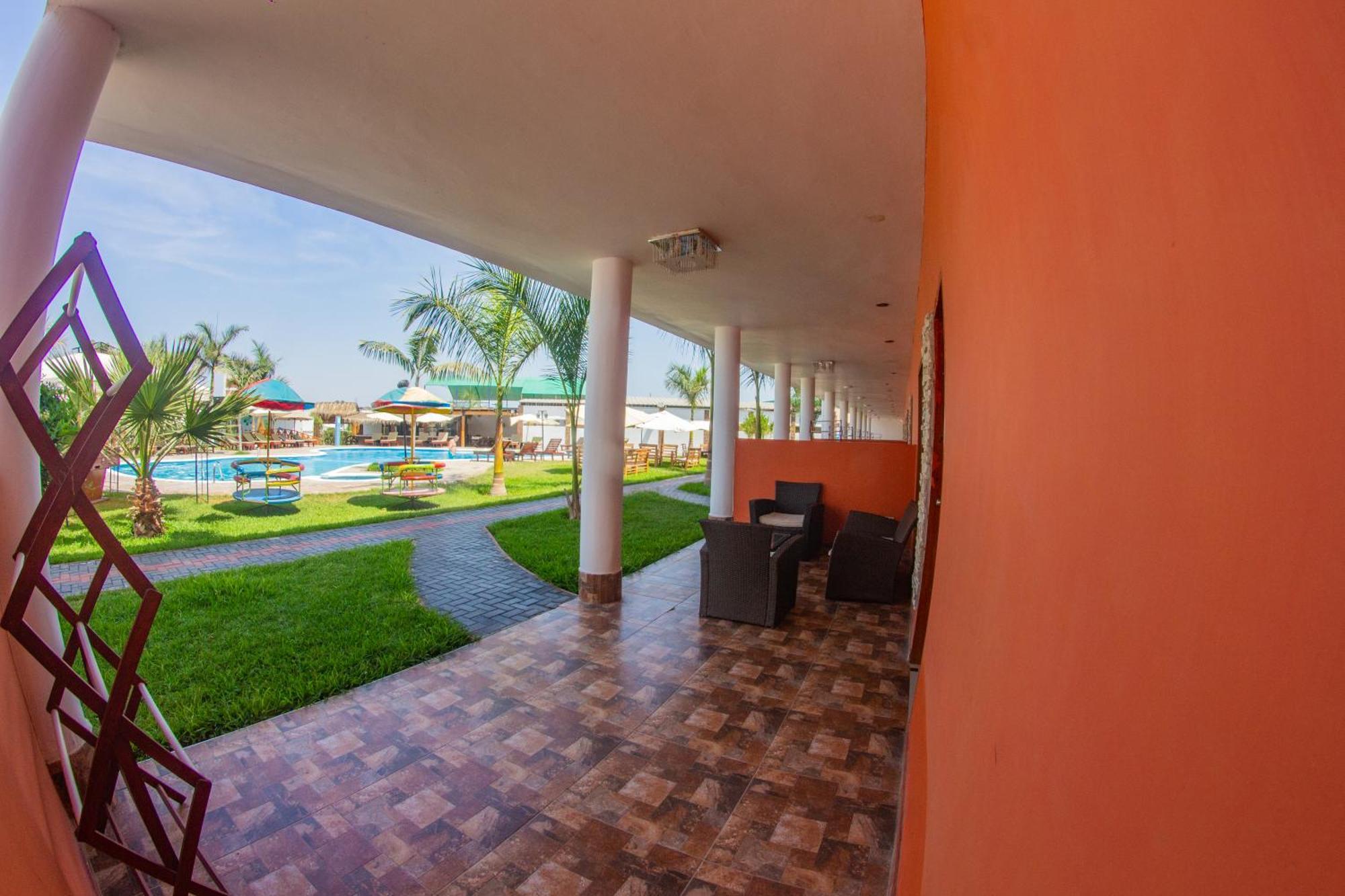 Hotel Resort Thiago Чинча-Альта Екстер'єр фото