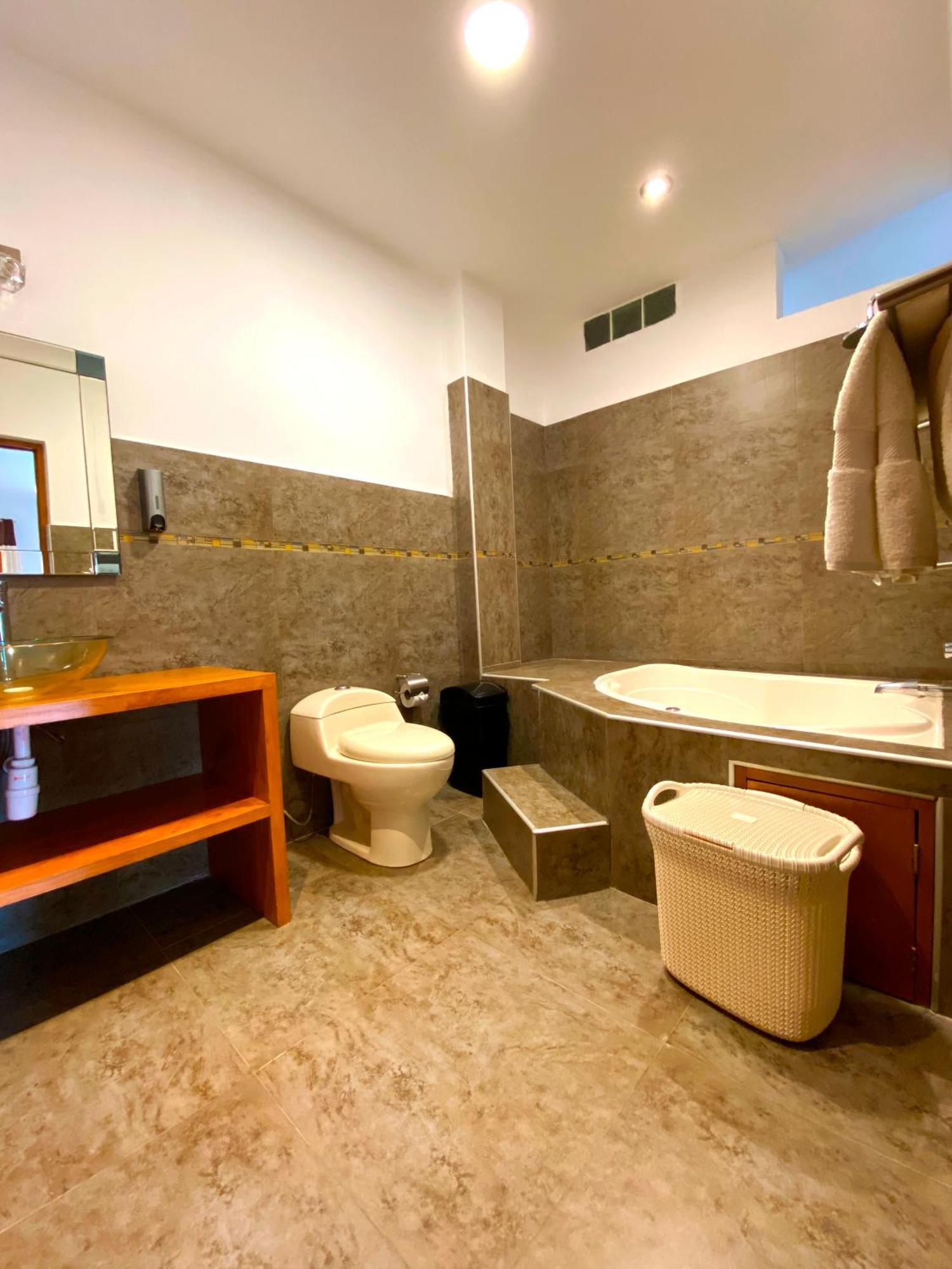 Hotel Resort Thiago Чинча-Альта Екстер'єр фото